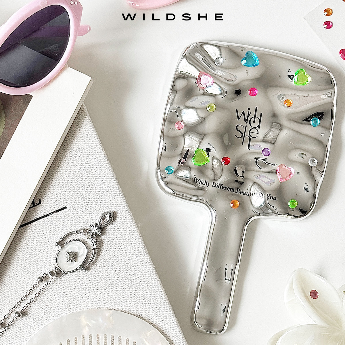 Water Ripple Handle Mirror